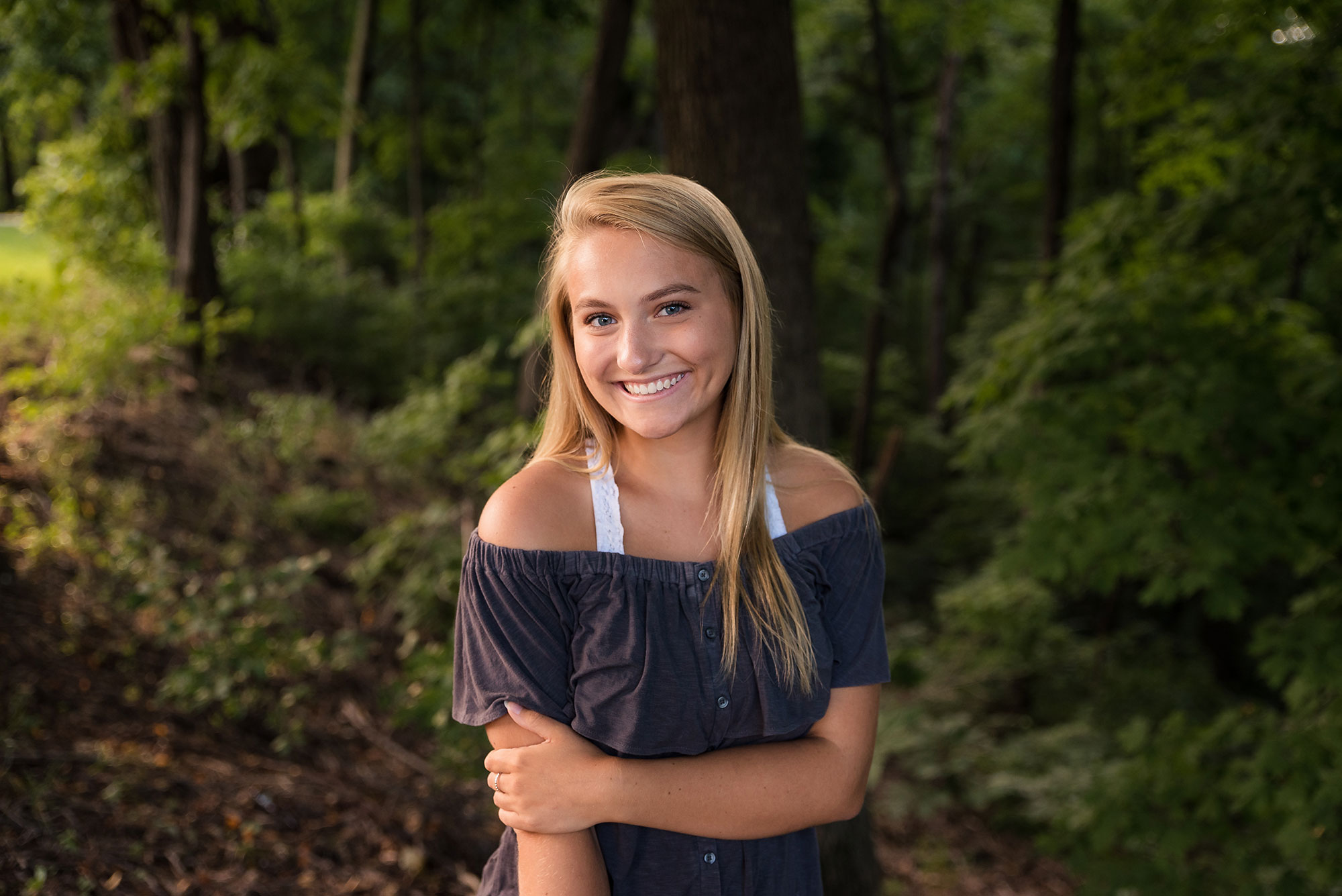 Stunning Maternity Photos in the Woods in Bristol VA - Overbeek Photo +  Video